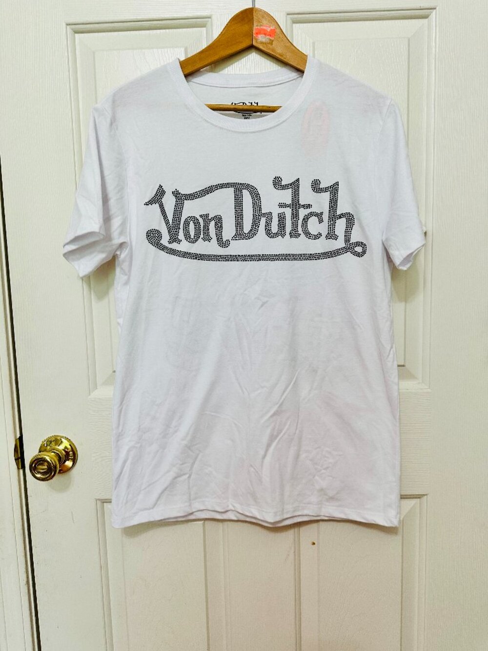 VON DUTCH RHINESTONE EMBELLISHED SIGNATURE LOGO PRINT WHITE T-SHIRT UNISEX MED